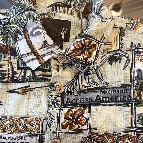 Rare Microsoft Across America Toes on the Nose Large L Hawaiian Style Shirt - Picture 4 of 14